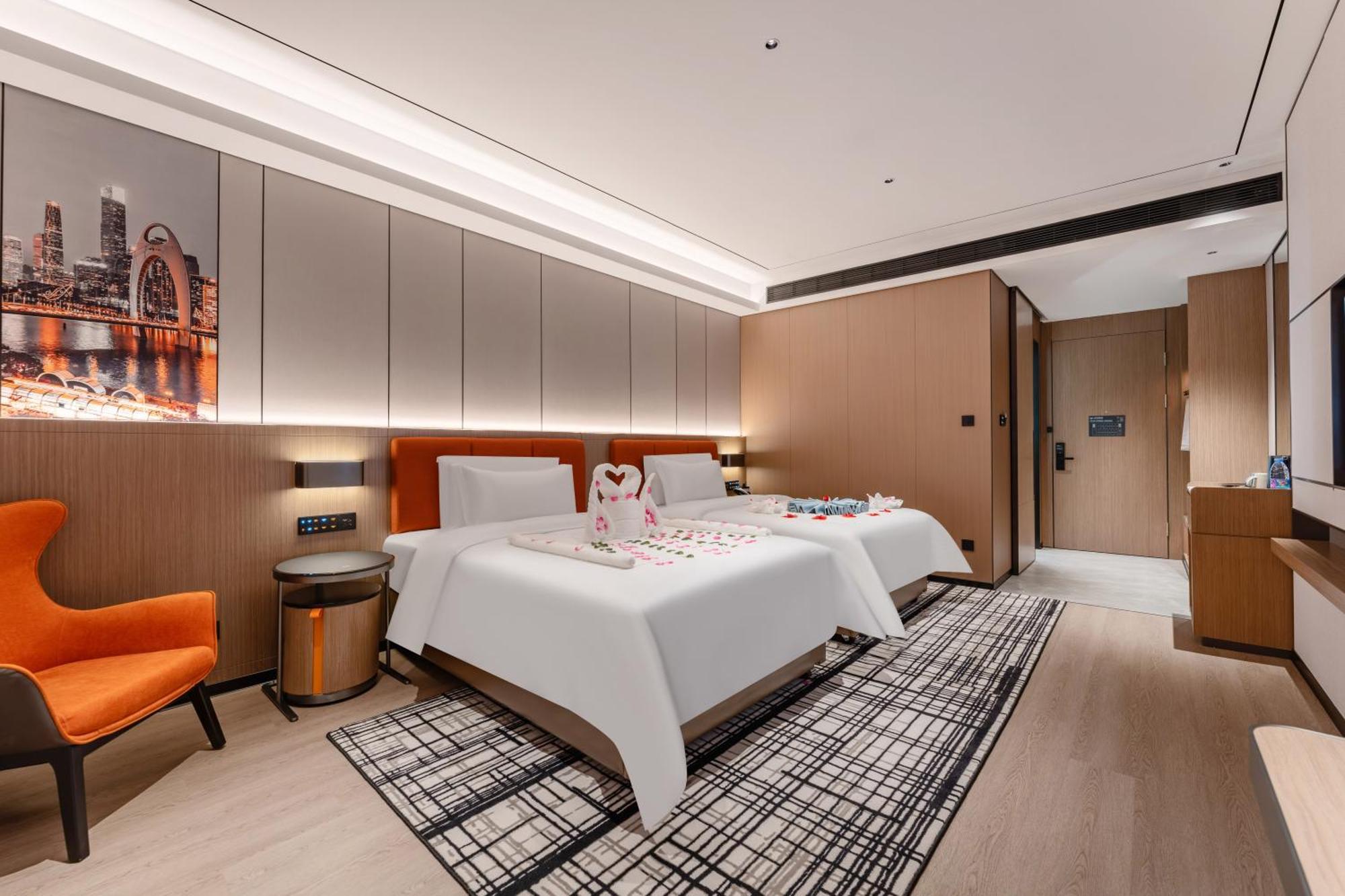 Liang Fan Holiday Inn Guangzhou Exterior foto