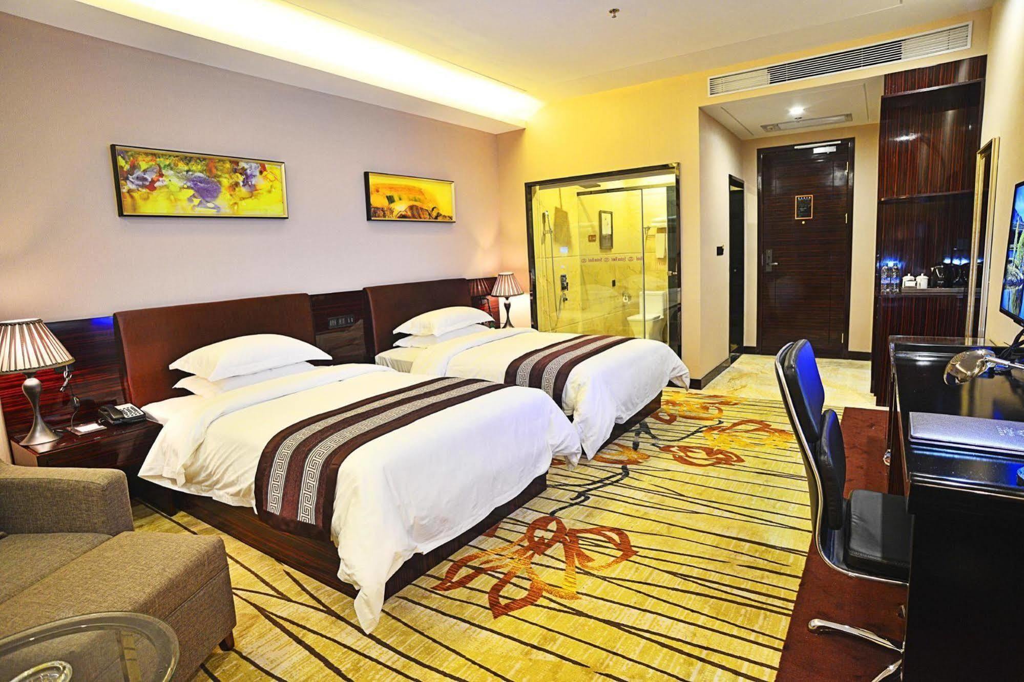Liang Fan Holiday Inn Guangzhou Exterior foto